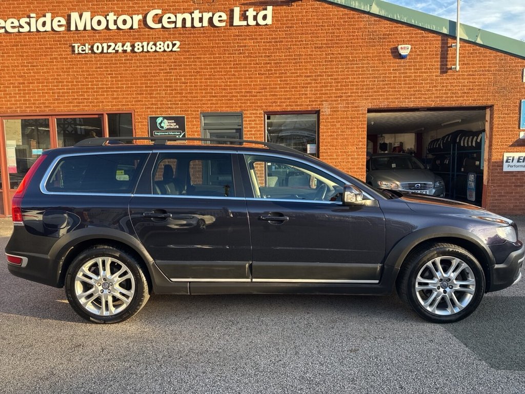 Used Volvo XC70 2016 for sale - 76711491: Photo 3
