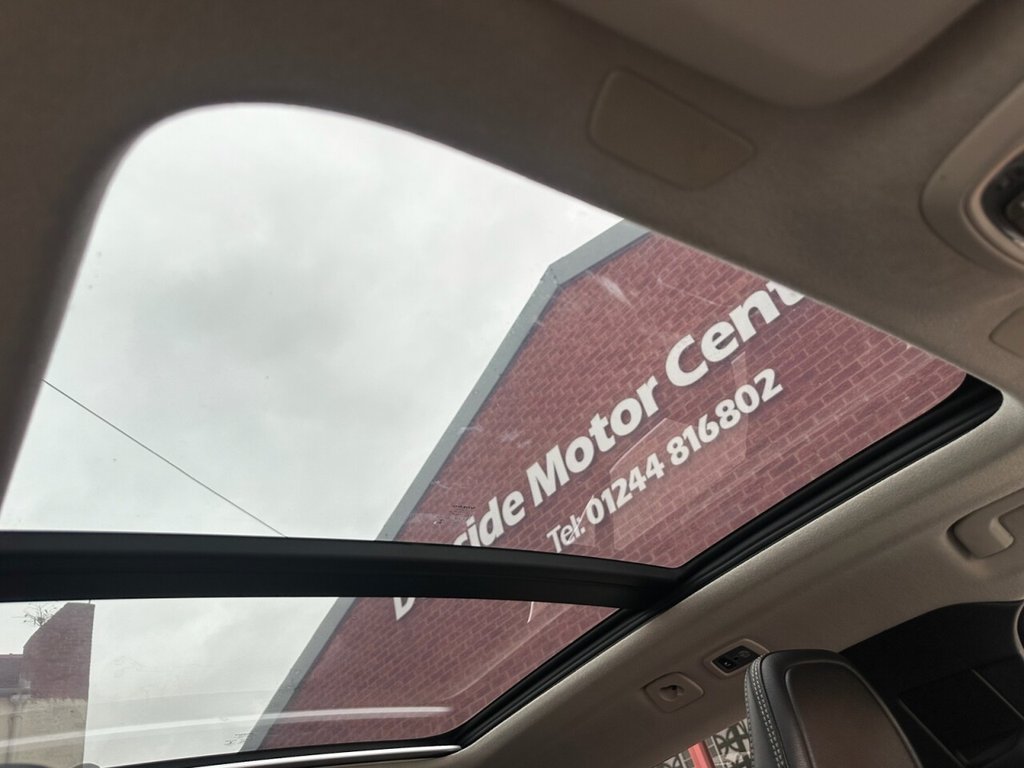 Used Volvo XC40 2018 for sale - 77879858: Photo 37