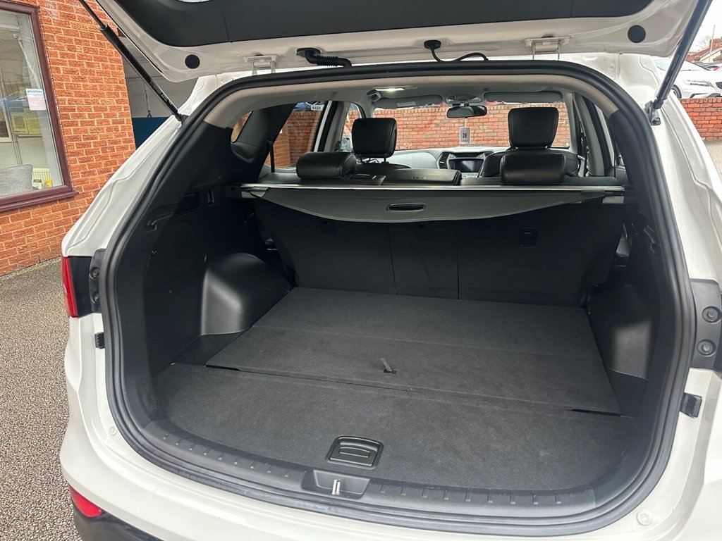 Used Hyundai Santa Fe 2015 for sale - 77288380: Photo 29