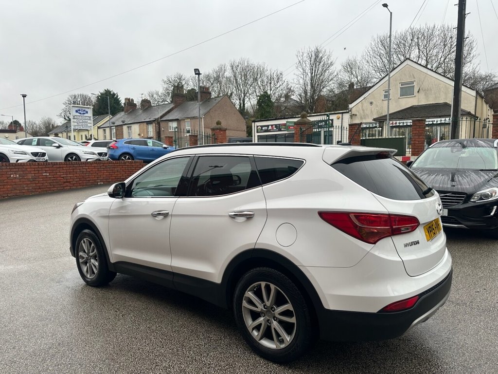 Used Hyundai Santa Fe 2015 for sale - 77288380: Photo 43