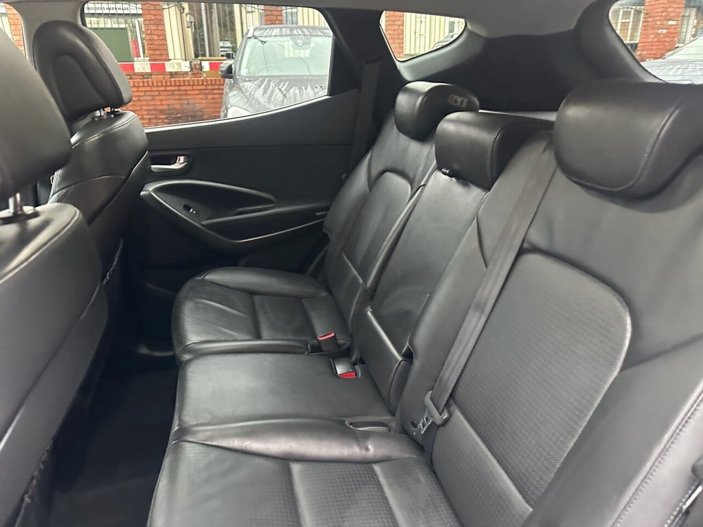 Used Hyundai Santa Fe 2015 for sale - 77288380: Photo 7