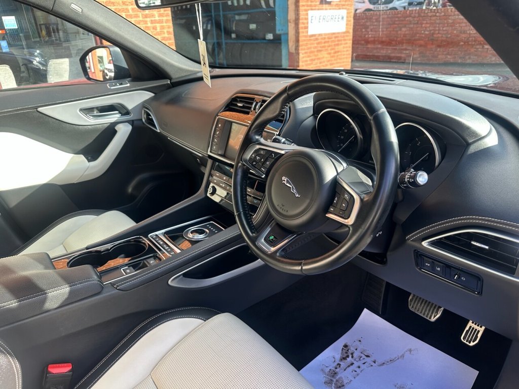 Used Jaguar F-Pace 2017 for sale - 76378480: Photo 19
