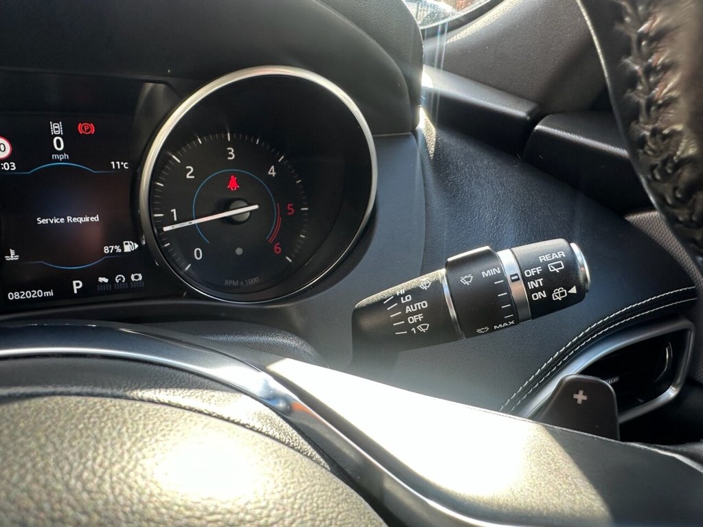 Used Jaguar F-Pace 2017 for sale - 76378480: Photo 26