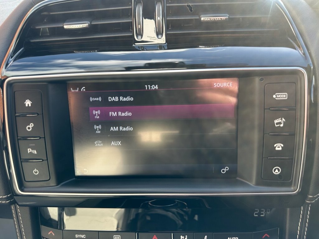 Used Jaguar F-Pace 2017 for sale - 76378480: Photo 35
