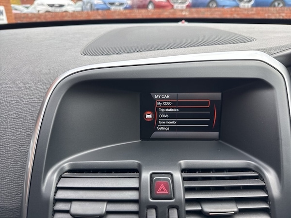 Used Volvo XC60 2015 for sale - 76313004: Photo 15