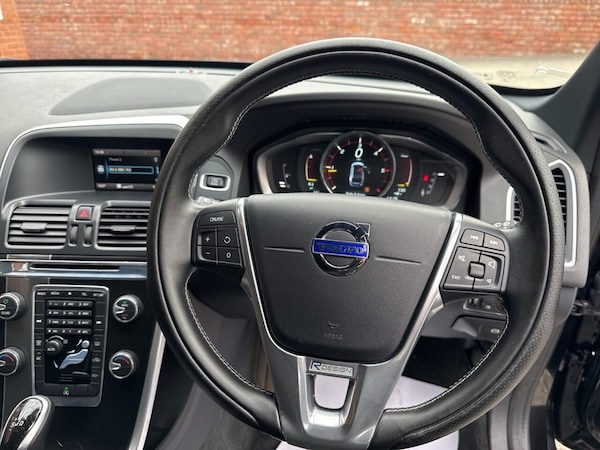 Used Volvo XC60 2015 for sale - 76313004: Photo 43
