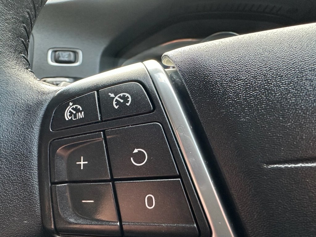 Used Volvo S60 2016 for sale - 76367914: Photo 37