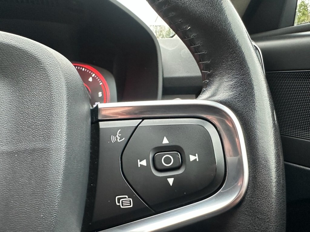 Used Volvo XC40 2020 for sale - 78096837: Photo 45