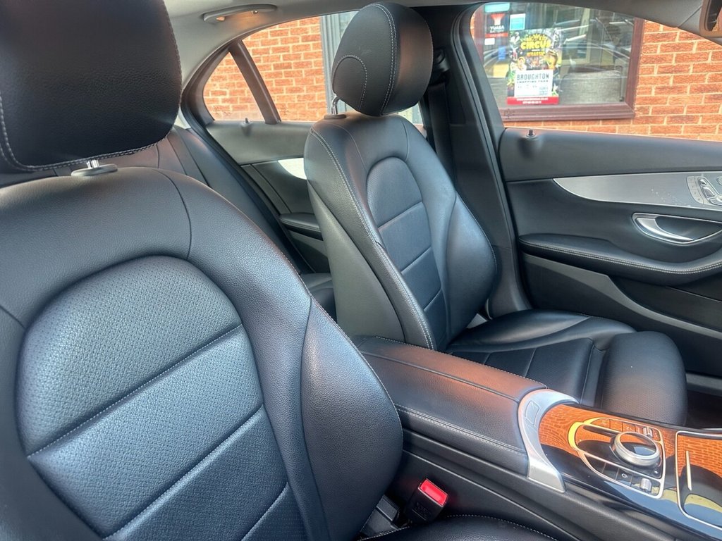 Used Mercedes-Benz C Class 2018 for sale - 77770994: Photo 30