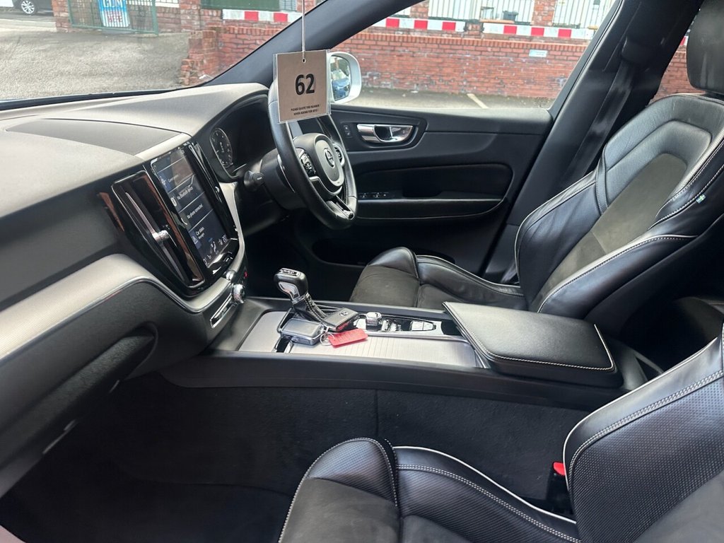 Used Volvo XC60 2018 for sale - 76496232: Photo 6