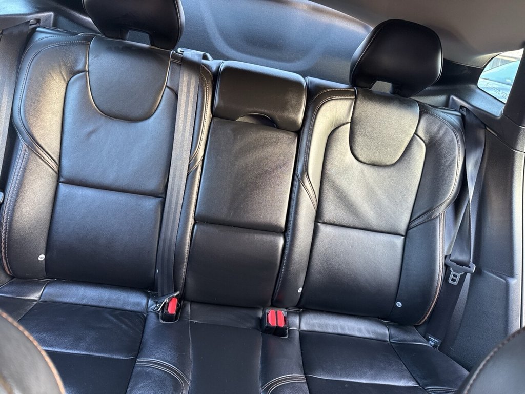 Used Volvo V40 Cross Country 2015 for sale - 76999148: Photo 18