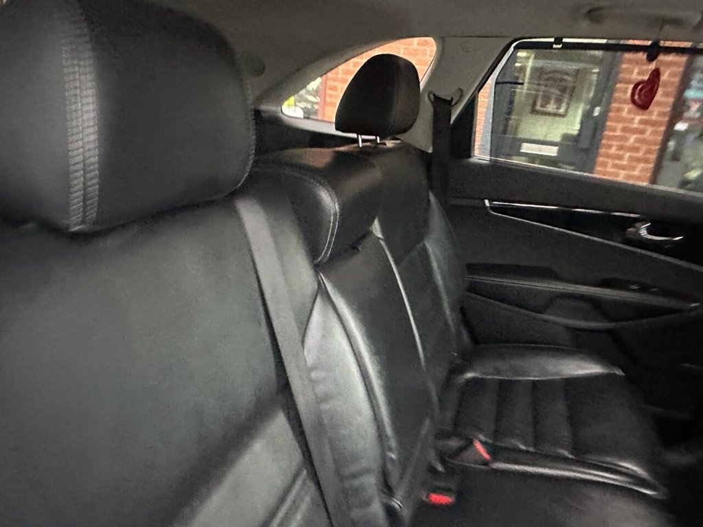 Used Kia Sorento 2018 for sale - 77153650: Photo 25