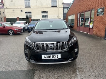 Used Kia Sorento 2018 for sale - 77153650: Photo