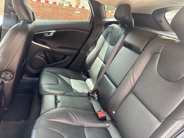 Used Volvo V40 2017 for sale - 75527738: Photo 7