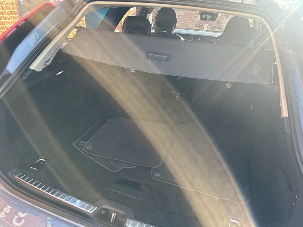 Used Volvo V90 2018 for sale - 77302766: Photo 31