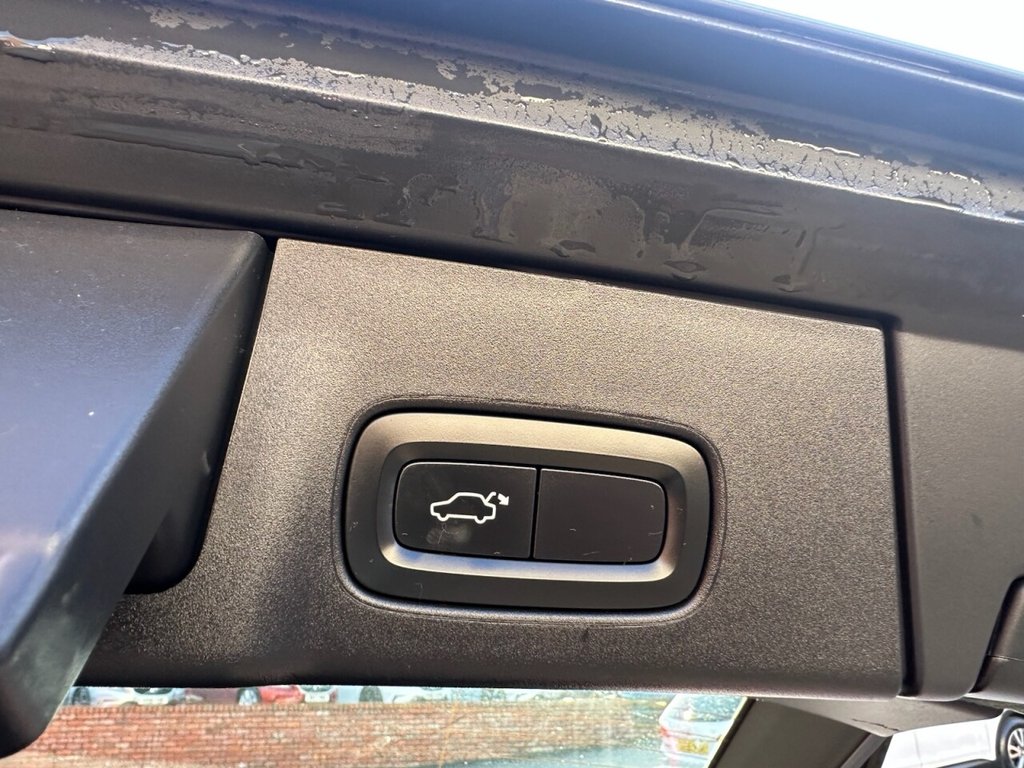 Used Volvo V90 2018 for sale - 77302766: Photo 32