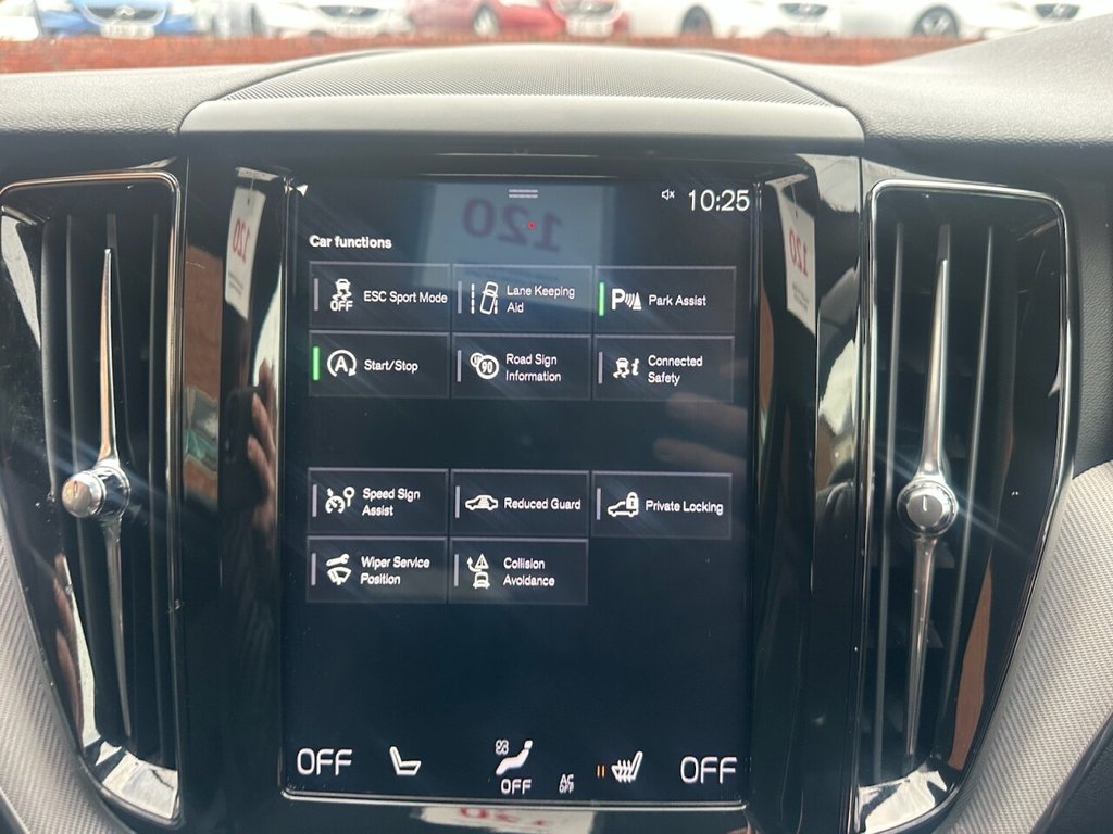 Used Volvo XC60 2018 for sale - 76900875: Photo 10