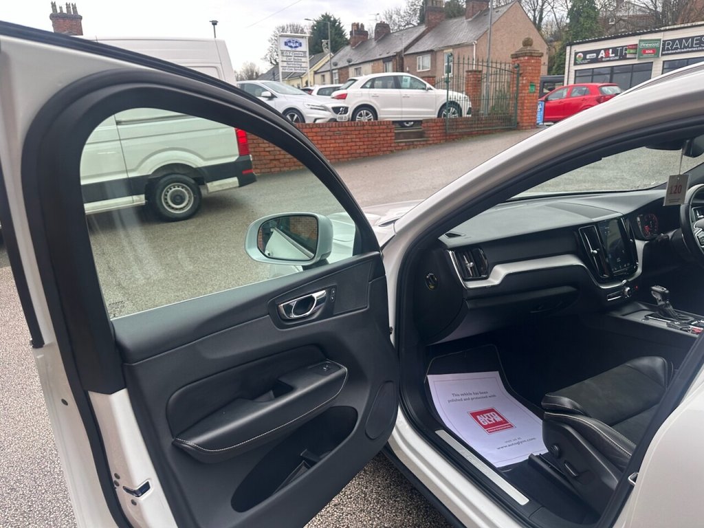 Used Volvo XC60 2018 for sale - 76900875: Photo 46