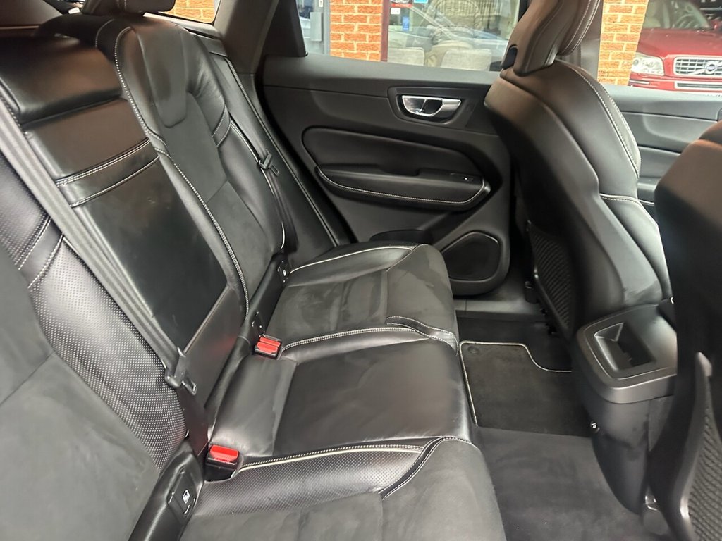 Used Volvo XC60 2018 for sale - 76900875: Photo 7