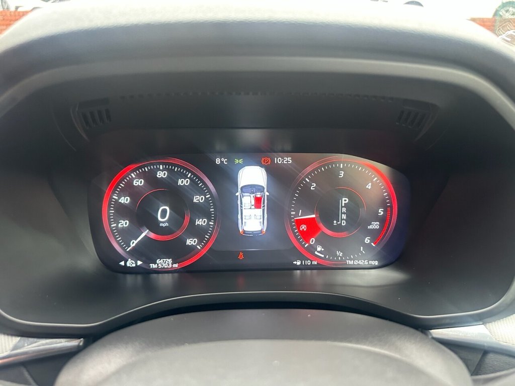 Used Volvo XC60 2018 for sale - 76900875: Photo 9