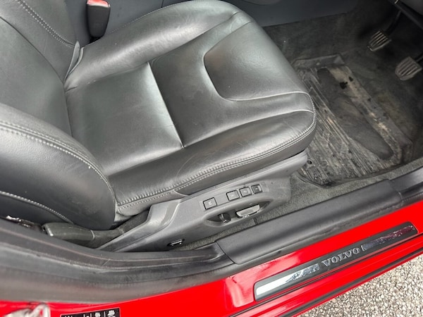 Used Volvo S60 2014 for sale - 76202959: Photo 22