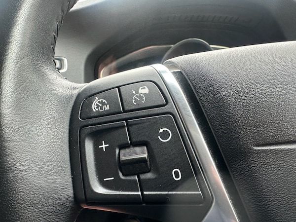 Used Volvo S60 2014 for sale - 76202959: Photo 35
