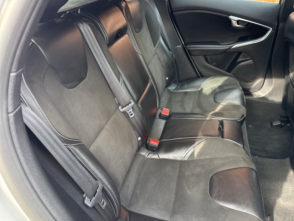 Used Volvo V40 2016 for sale - 78206622: Photo 13