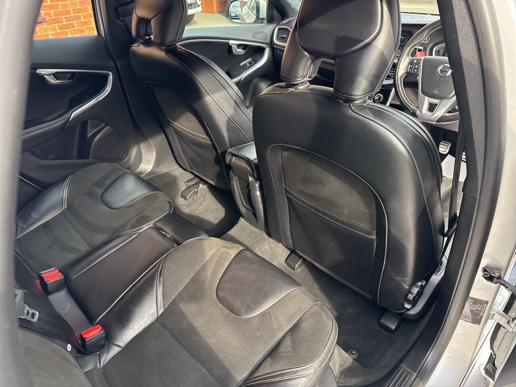 Used Volvo V40 2016 for sale - 78206622: Photo 14