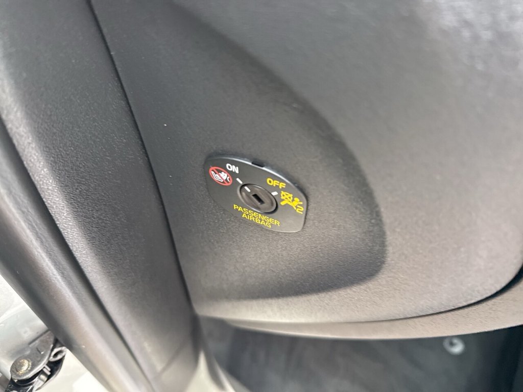 Used Volvo V40 2016 for sale - 78206622: Photo 25