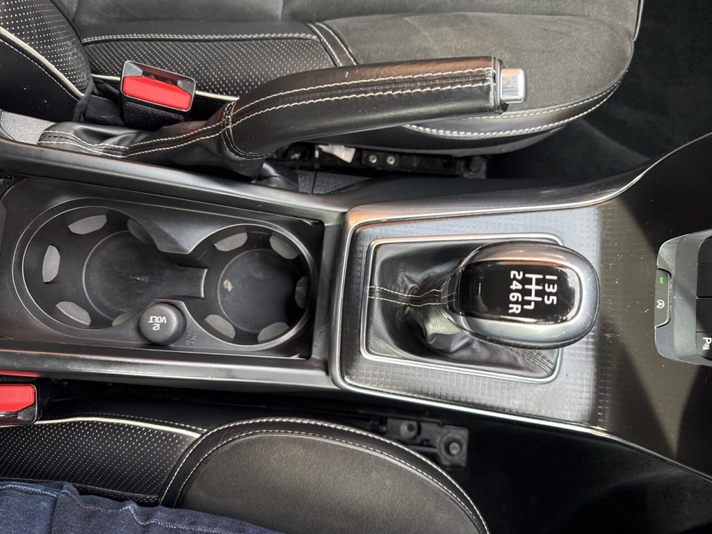 Used Volvo V40 2016 for sale - 78206622: Photo 34