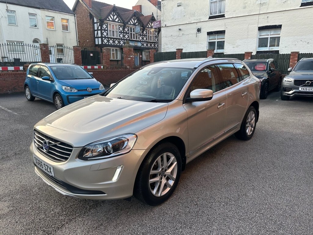 Used Volvo XC60 2016 for sale - 76900644: Photo 2