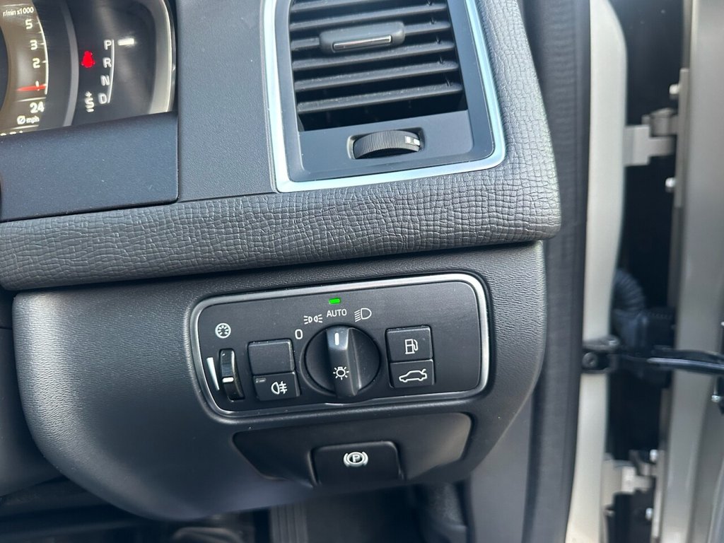 Used Volvo XC60 2016 for sale - 76900644: Photo 50