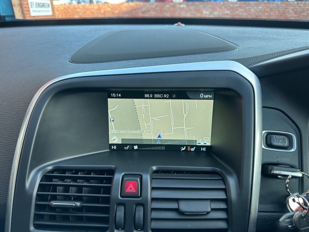 Used Volvo XC60 2015 for sale - 77668853: Photo 10