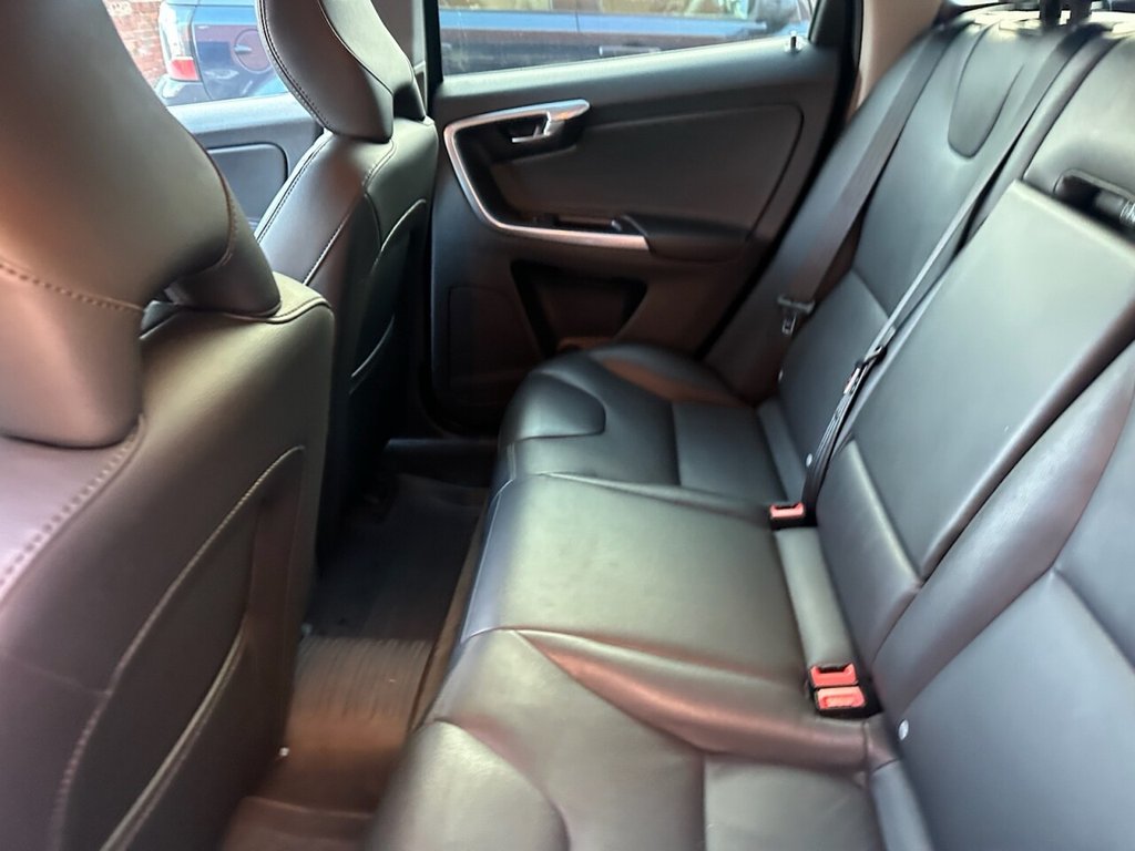 Used Volvo XC60 2015 for sale - 77668853: Photo 28