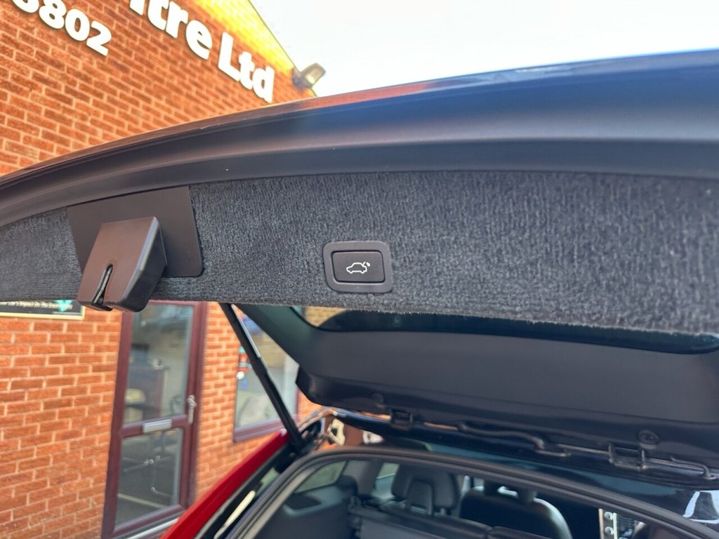 Used Volvo XC60 2015 for sale - 77668853: Photo 33