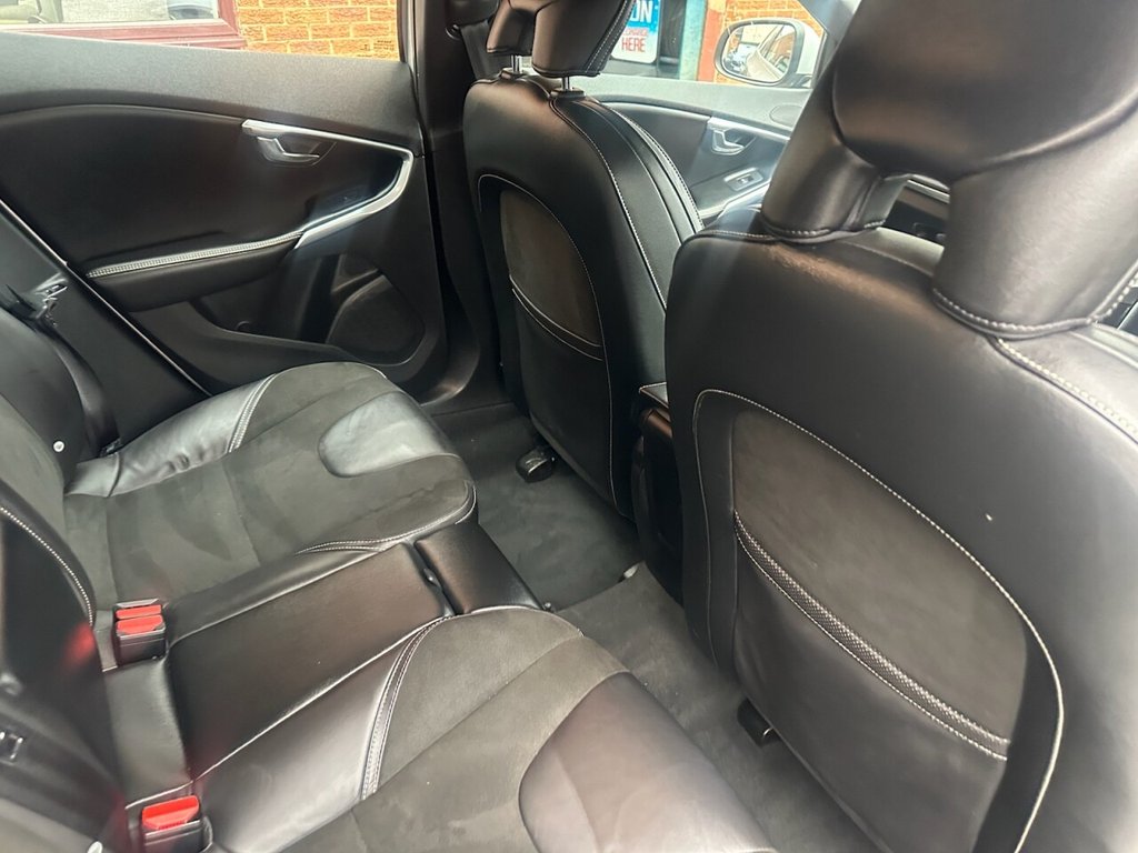 Used Volvo V40 2018 for sale - 76711443: Photo 23