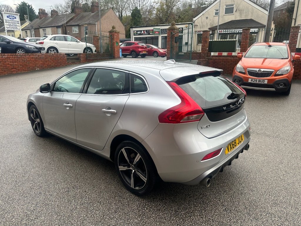 Used Volvo V40 2018 for sale - 76711443: Photo 47