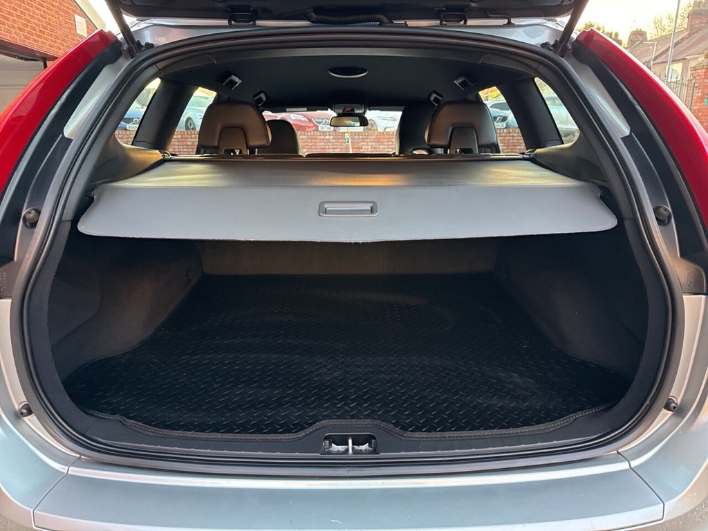 Used Volvo XC60 2016 for sale - 77048726: Photo 11