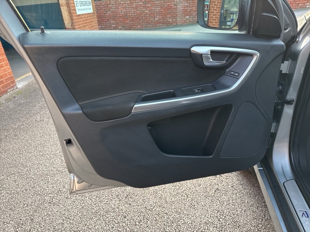 Used Volvo XC60 2016 for sale - 77048726: Photo 24