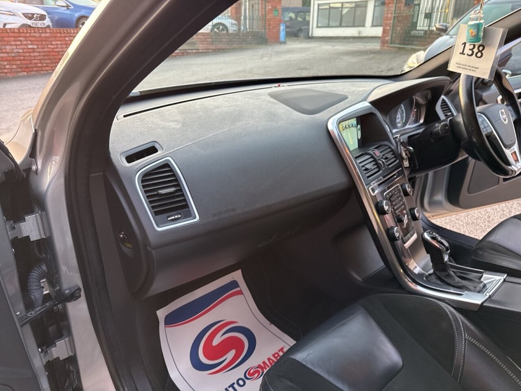 Used Volvo XC60 2016 for sale - 77048726: Photo 25