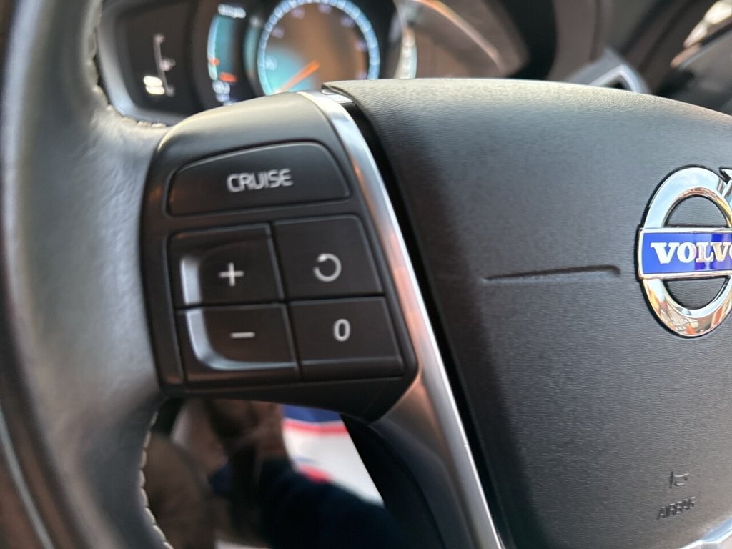 Used Volvo XC60 2016 for sale - 77048726: Photo 43