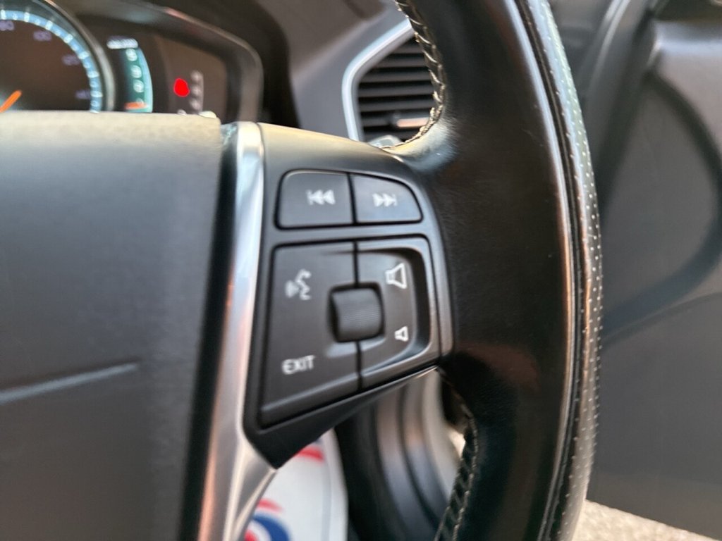 Used Volvo XC60 2016 for sale - 77048726: Photo 45