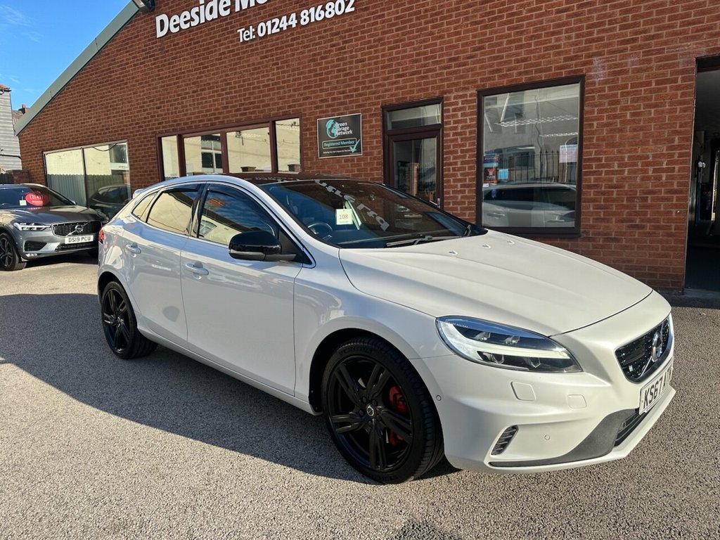 Used Volvo V40 2017 for sale - 76039764: Photo 43