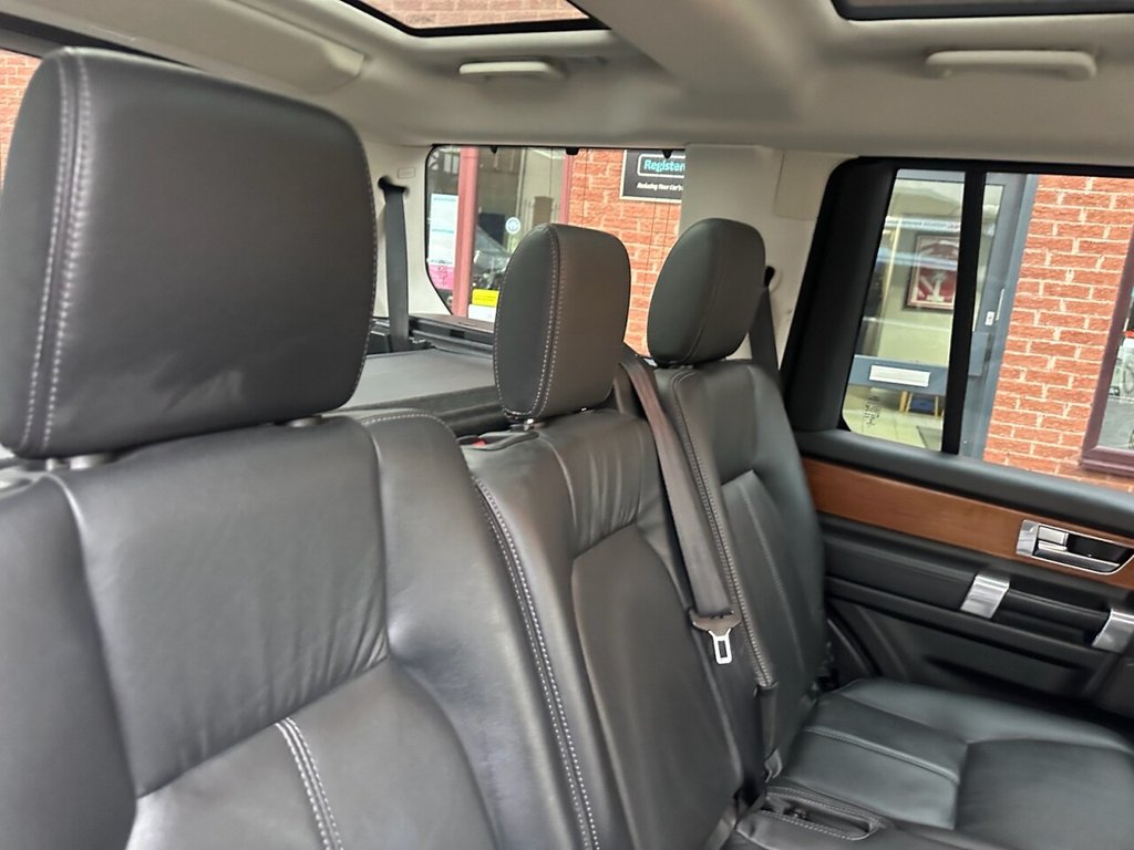 Used Land Rover Discovery 2015 for sale - 77499448: Photo 16