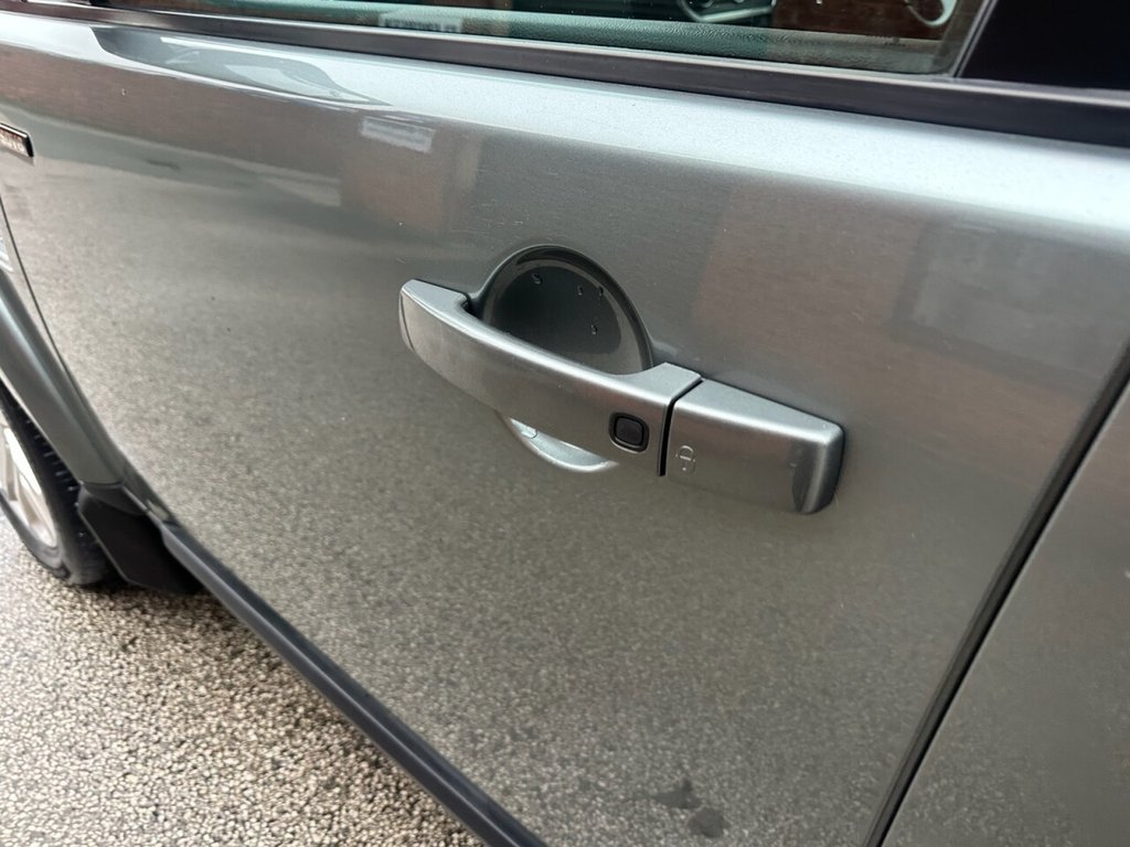 Used Land Rover Discovery 2015 for sale - 77499448: Photo 37