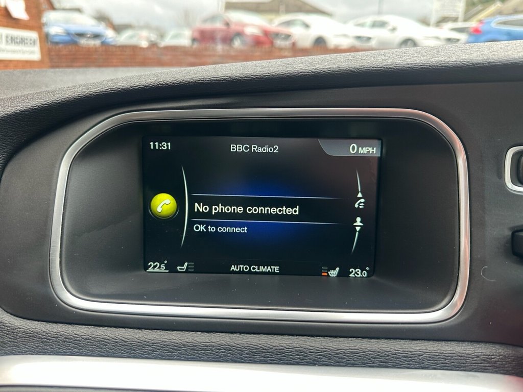 Used Volvo V40 2016 for sale - 77263243: Photo 11