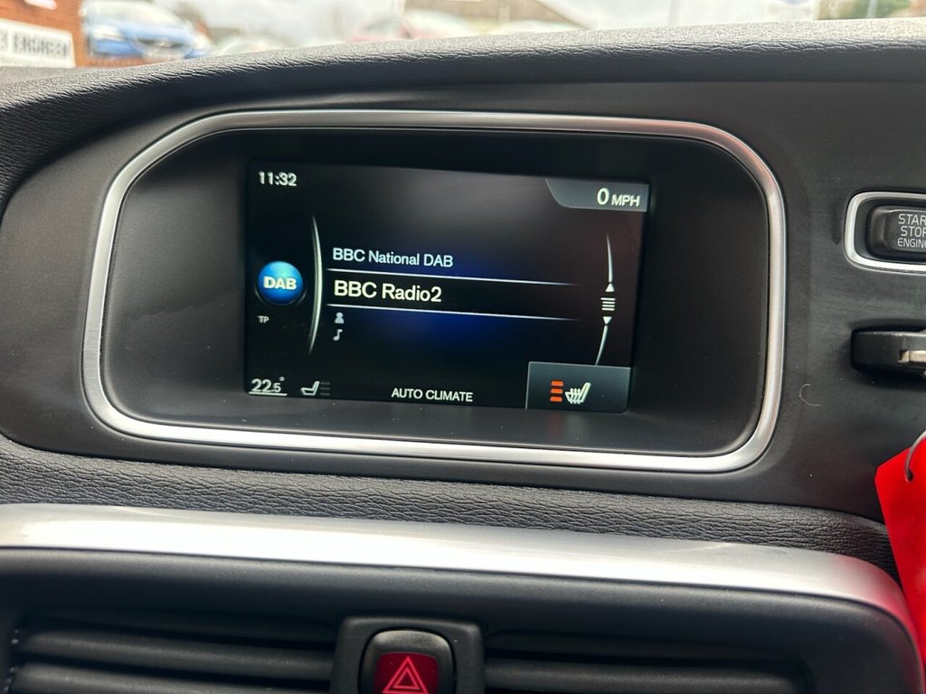 Used Volvo V40 2016 for sale - 77263243: Photo 15