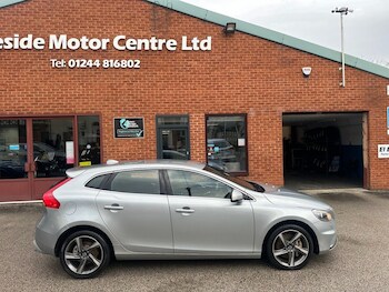 Used Volvo V40 2016 for sale - 77263243: Photo
