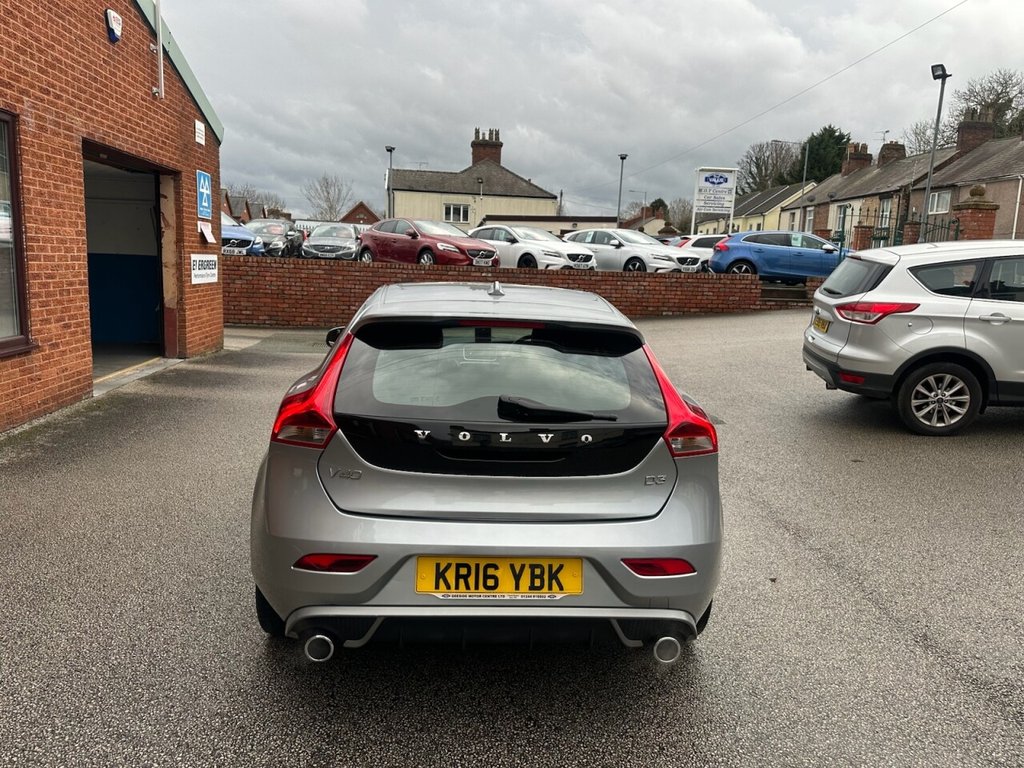 Used Volvo V40 2016 for sale - 77263243: Photo 40