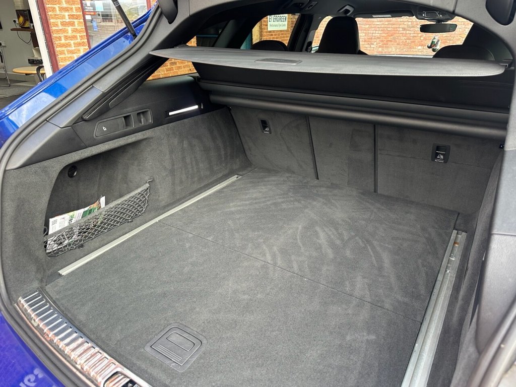 Used Audi RS6 Avant 2023 for sale - 76132769: Photo 31
